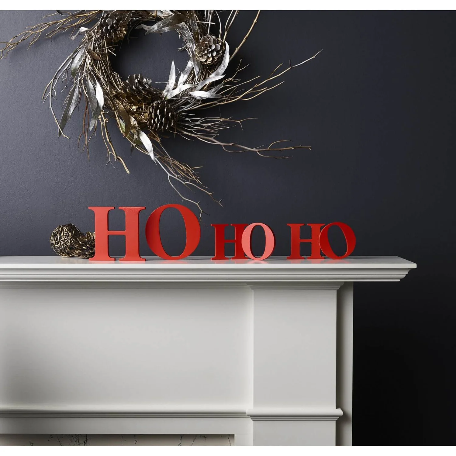 Craig & Rose Artisan Enamel Gloss Spray Paint - Hotlips - 400ml 3 Craig & Rose Artisan Enamel Gloss Spray Paint - Hotlips - 400ml - Image 3