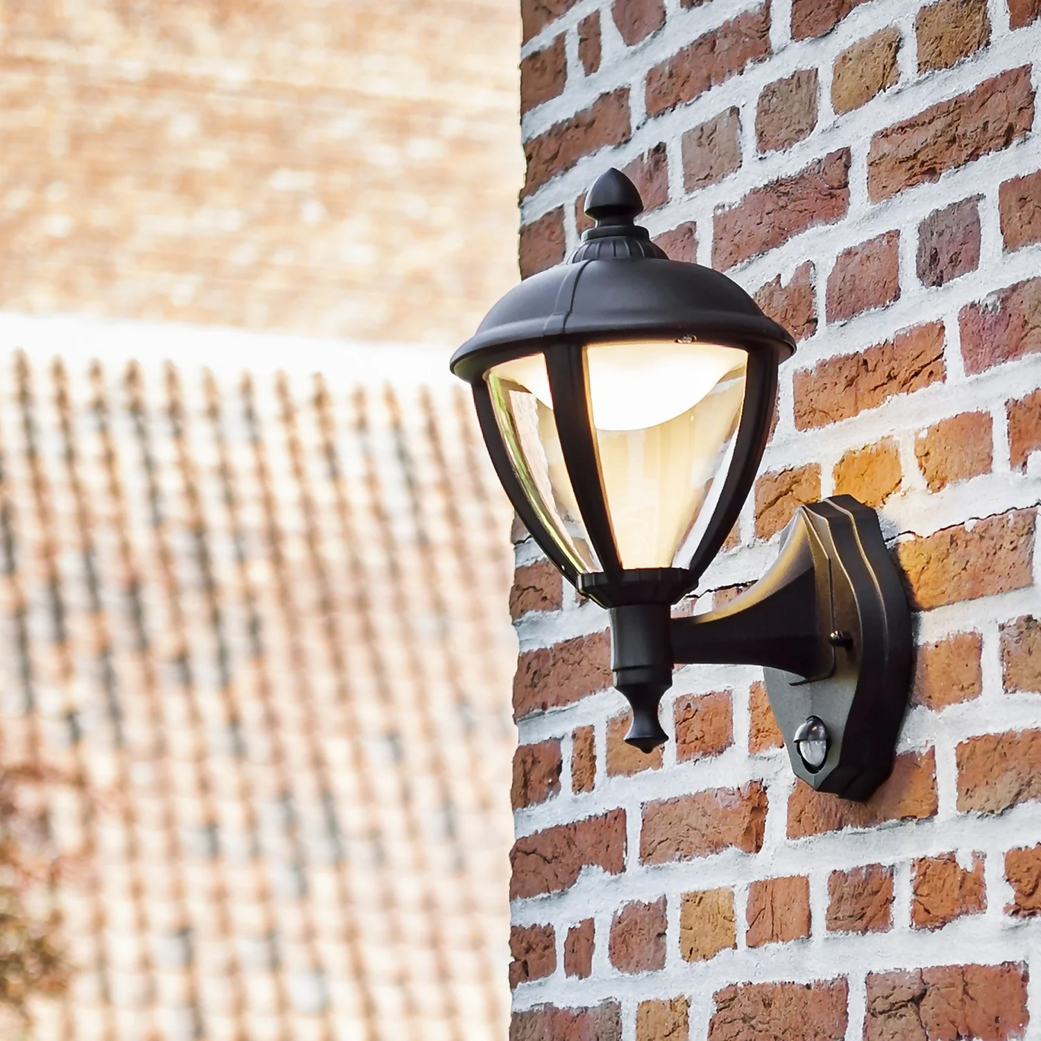 Lutec Unite LED PIR Outdoor Wall Light - Black 1 Lutec Unite LED PIR Outdoor Wall Light - Black