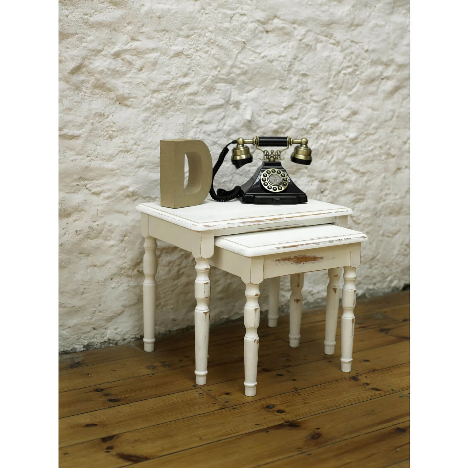 Rust-Oleum Furniture Spray Paint - Chalk White - 400ml 2 Rust-Oleum Furniture Spray Paint - Chalk White - 400ml - Image 2