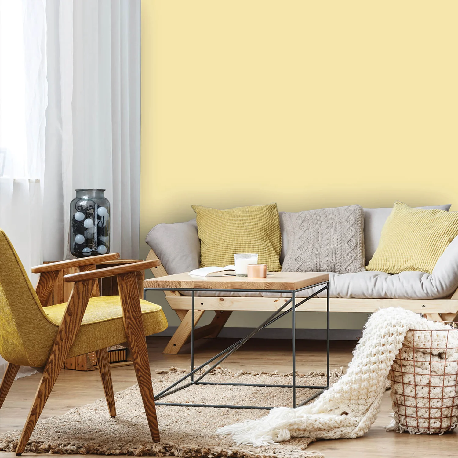 Homebase Silk Emulsion Paint Lemon Souffle - 2.5L 4 Homebase Silk Emulsion Paint Lemon Souffle - 2.5L - Image 4