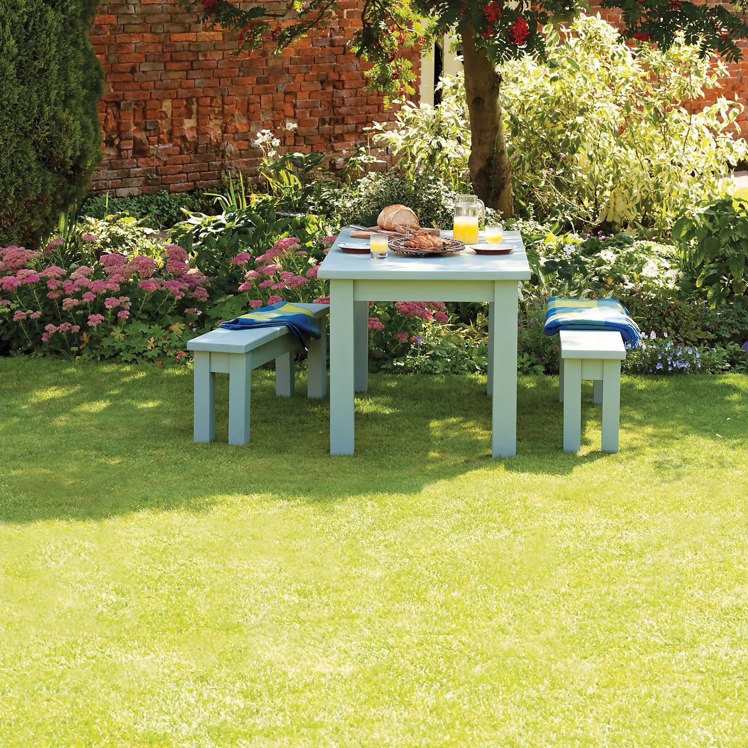 Ronseal 10 Year Weatherproof Wood Paint Duck Egg Satin - 750ml 5 Ronseal 10 Year Weatherproof Wood Paint Duck Egg Satin - 750ml - Image 5