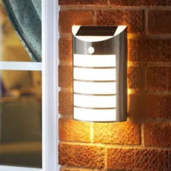Solar Welcome Light - Warm White