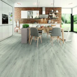 EGGER HOME Light Zermatt Oak 7mm Laminate Flooring Sample